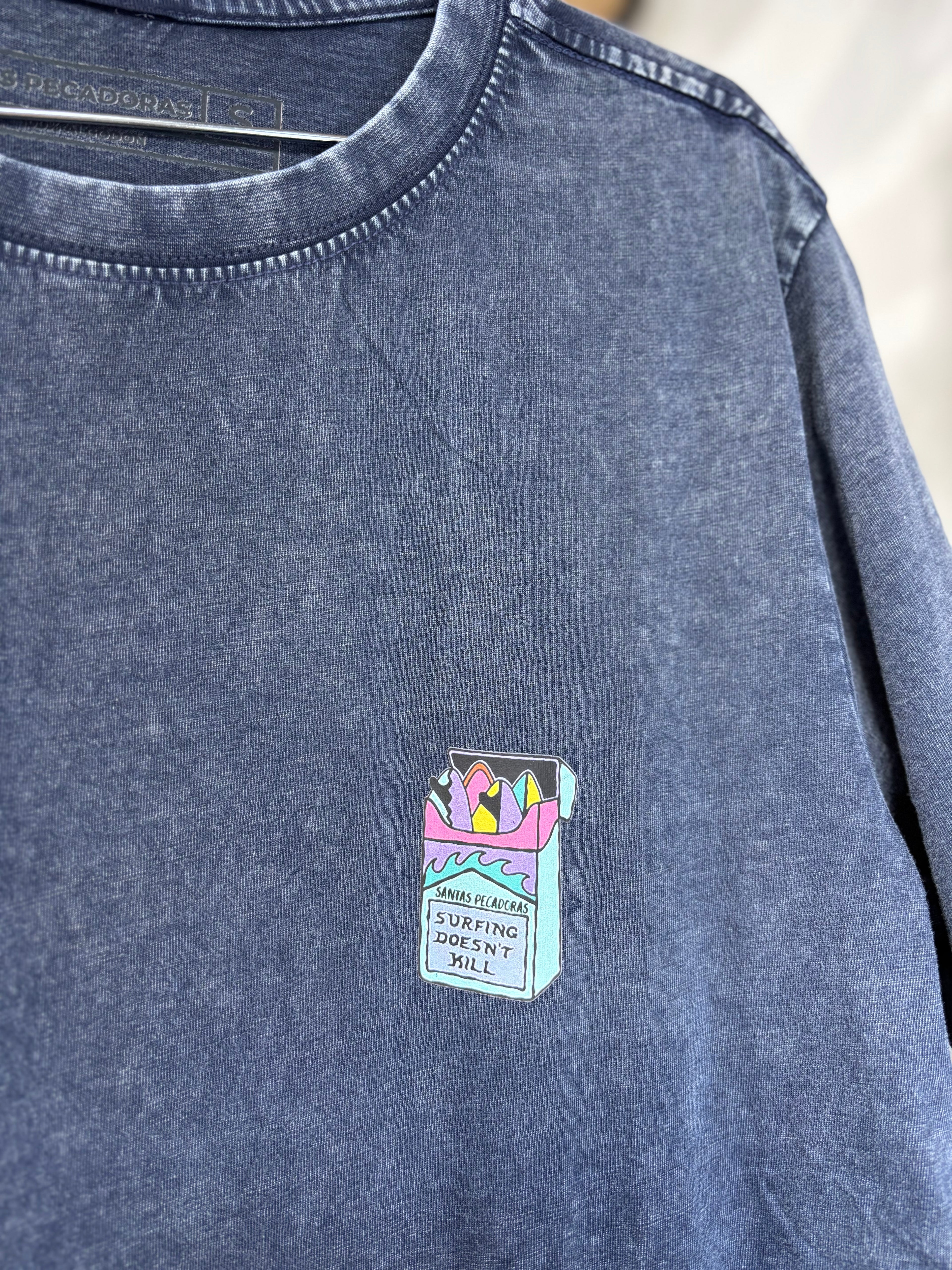 Polera Acid Santas Pecadoras Cajetilla Tablas