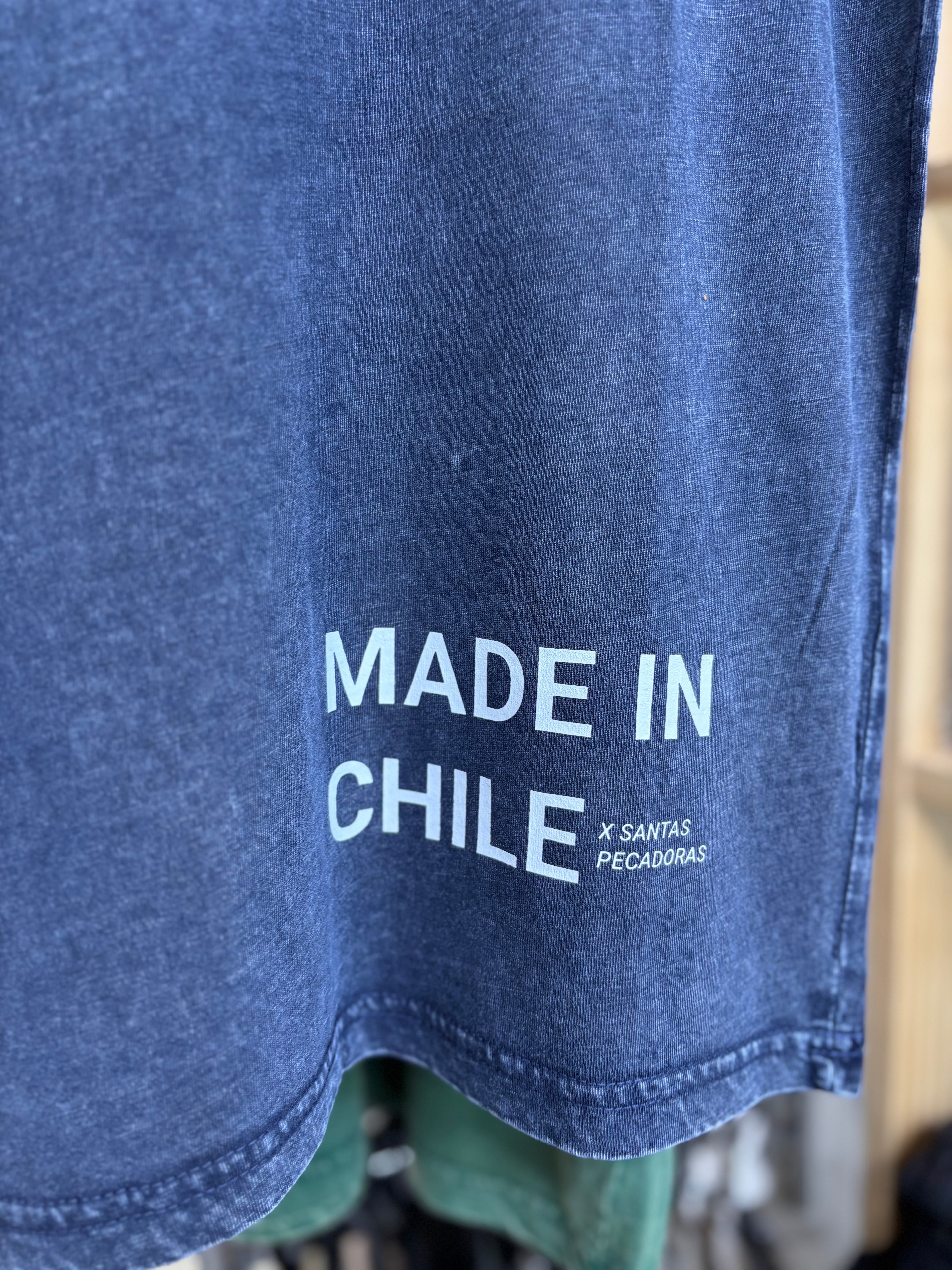 Polera Acid Santas Pecadoras Made in Chile
