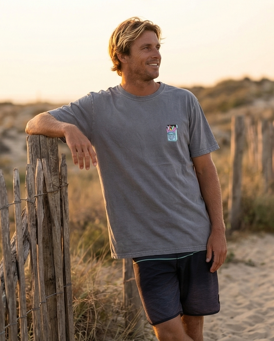 Polera Acid Santas Pecadoras Cajetilla Tablas